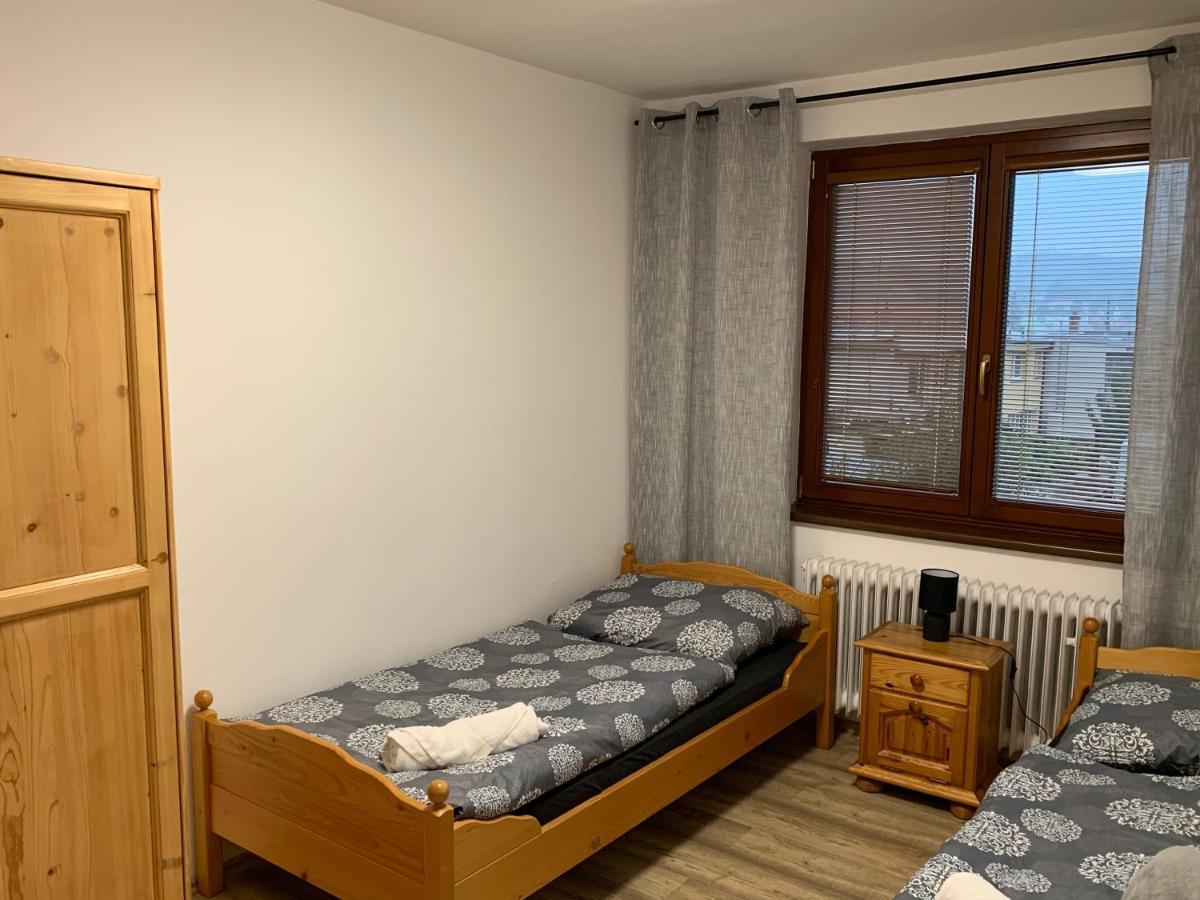 Ubytovani U Koupaliste Velké Meziříčí Exteriör bild